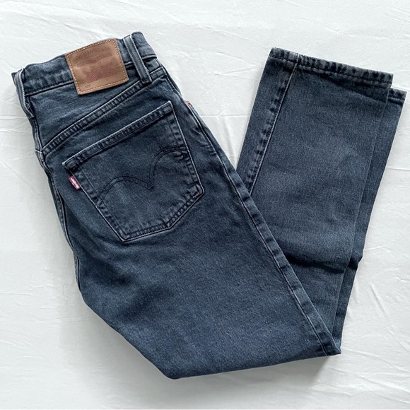 Levi’s Button Fly Jeans - Picture 2 of 10